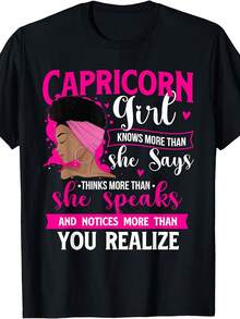 Camiseta Estampada para Mujer - Camiseta Casual de Manga Corta y Cuello Redondo en Negro con Gráfico de Chica Capricornio y Texto - Corte Relajado para Todas las Estaciones, Perfecta para Uso Diario y Atuendos de Vacaciones (Lavable aáquina). - Blanco - Ver 7