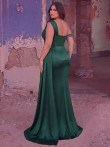 Faeriesty Plus Size Asymmetric Neckline Side Draped Fishtail Formal Party Evening Dress - Dark Green - View 2