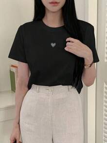 Women's Casual Loose-Fitting Crew Neck T-Shirt With Elegant Hollow Heart Design - Vintage Street Style Unisex Cotton Short Sleeve Crew Neck T-Shirt - 黑色 - 查看 1