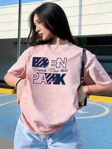 T-Shirt With "DEN PARK" And "French Flair" Text,  Short-Sleeved T-Shirt For Spring And Summer 2026, Made In Mexico, 180 Grams. Cartoon Print, Couple Design, Suitable For Indoor Or Outdoor Wear. Crew Neck, Unisex, Ideal For The Office And Leisure. One-Pack. - PK-P631577SLNDXZGY604 - 查看 3