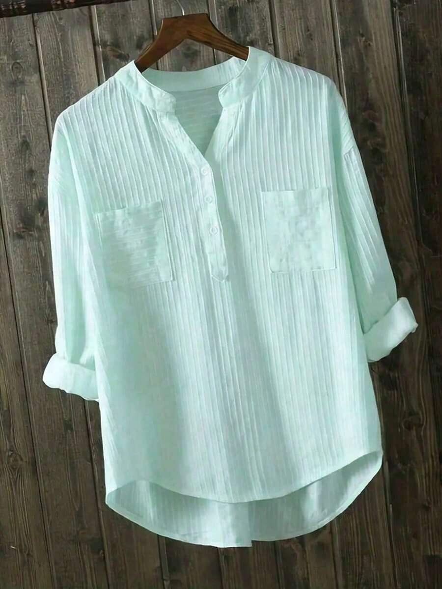 Camisa casual de talla grande con cuello con muesca, botones, bolsillo y mangas enrollables - verde menta - Ver 1