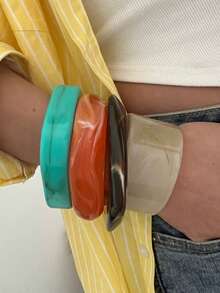 Exaggerated Fashionable Asymmetric Resin Bracelet For Women With Unique Personalized, Made Of Acrylic And Featuring Geometric Patterns. - Multicolor - View 1