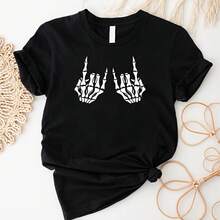 Camiseta Estampada para Mujer - Camiseta Casual de Manga Corta y Cuello Redondo en Negro con Gráfico de Manos Esqueléticas - Corte Relajado para Todas las Estaciones, Perfecta para Uso Diario y Atuendos de Vacaciones (Lavable aáquina). - Blanco - Ver 7