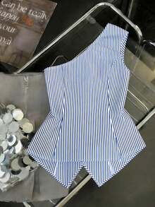 Una blusa de mujer de verano de gran tamaño, de estilo casual y con rayas tejidas - Azul y blanco - Ver 2