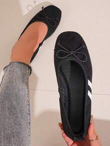 Black Wide Width Ballet-Style Bow Flat Shoes, Square Toe Soft Bottom Loafers, Wide Feet Friendly Commute Versatile Suede Shoes - Black - View 3