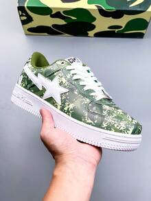 A BATHING APE Bape 休闲运动鞋，撞色星形标志亮面休闲鞋，男女款 - 綠色迷彩 - 查看 2