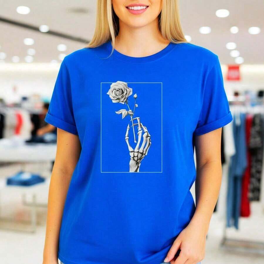 Women's Cotton T-Shirt With Skeleton Hand Print And Rose, Casual Round Neck, Short Sleeve, Loose Fit For Daily Wear, Available Sizes, Basic Graphic T-Shirt, Summer Urban Fashion, Soft And Comfortable Cotton Blouse, Gothic Art Design T-Shirt. - 藍色 - 查看 1