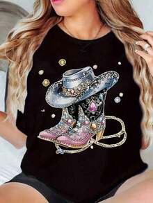 Camiseta de Mujer Estilo Vaquera con Diamantes de Imitación - Estampado Brillante de Botas y Sombrero de Cowboy, Suave y Transpirable 220gsm, Cuello Redondo Ligero de Manga Corta, Ajuste Unisex para Festivales de Música Country, Fiestas y Ropa Casual - Lavable a Máquina para Todas las Estaciones - Multicolor - Ver 1