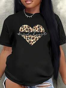 Camiseta de manga corta, ligera y duradera, con un diseño de corazón con estampado de leopardo, perfecta para salidas informales en casa, cafeterías u oficinas.women's shirts - Negro - Ver 1