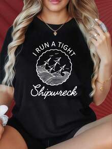 Women's Round Neck, Short-Sleeved T-Shirt With A Fun Print. A Fitted Black T-Shirt With A Nautical Design And Sailboat Print, Perfect For Beach And Summer Outfits. Suitable For Christmas Parties, Sports Activities, Vacations, Outings, And Other Festive Gifts (220g). Women's Blouses - 黑色 - 查看 1