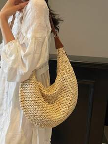 Dedoo Túi hình lưỡi liềm chữ U cỡ lớn, kiểu dáng thoải mái, rộng rãi. Có quai đeo bằng da màu nâu, có thể đeo vai hoặc đeo chéo, phù hợp cho mùa hè, đi dã ngoại, dạo chơi, nghỉ mát biển, đi làm. - Màu be - Xem 5