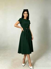 Vestido casual de mujer de cuello redondo y manga corta, vestido para mujer, vestido liso, vestido casual para el día a día, suave y cómodo. - Verde Niebla - Ver 4