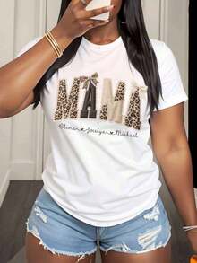 Personalized Leopard Print T-Shirt For Moms With Children's Names, Personalized T-Shirt For Mom, Casual Women's Top, Mother's Day Gift, 220g - Urban Vintage Style, Unisex, 100% Pure Cotton Short Sleeve Crew Neck T-Shirt - 白色 - 查看 3