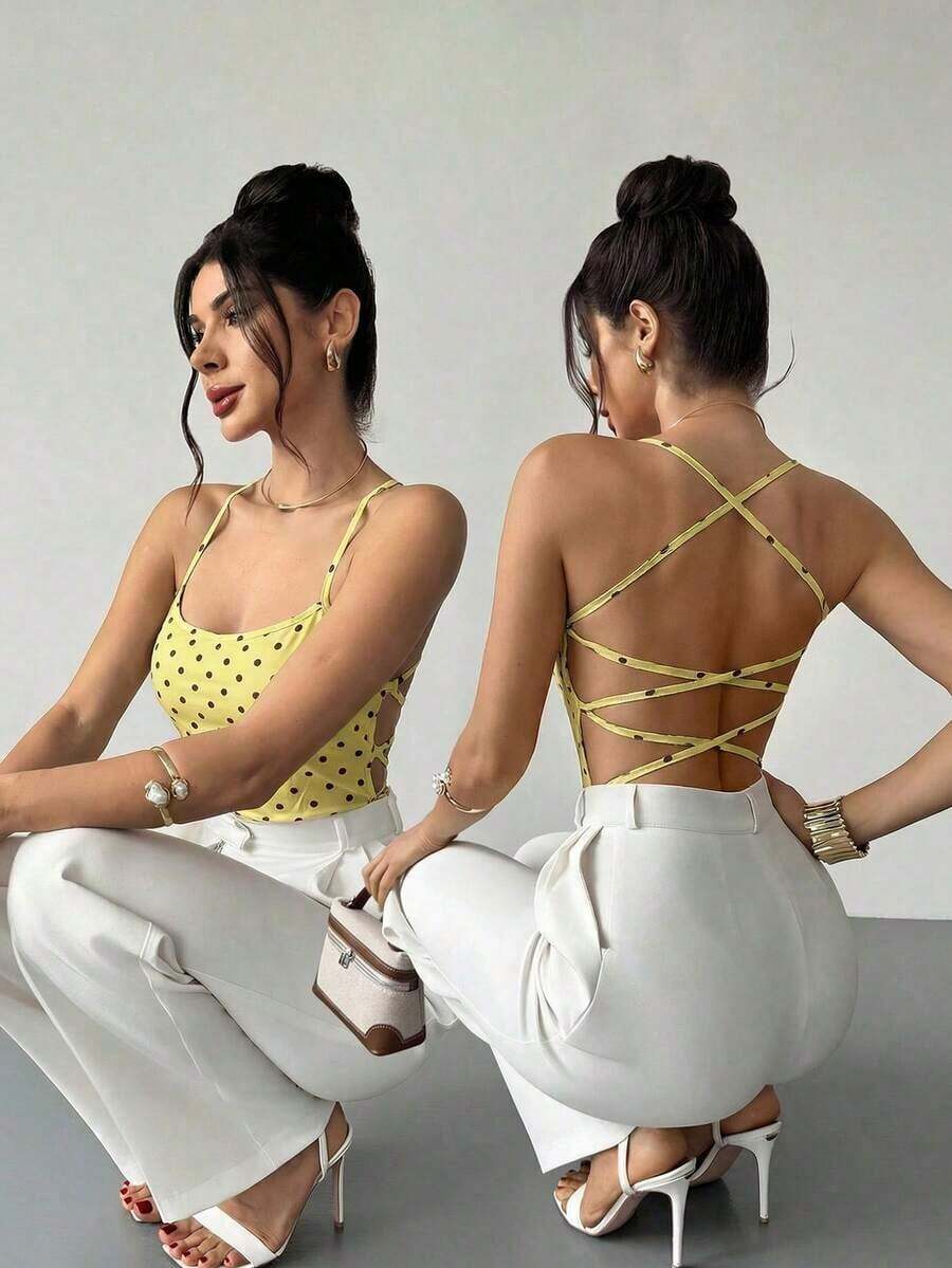 Body elegante y romántico con estampado bohemio y espalda cruzada, adecuado para vacaciones en la playa de Hawái y citas - Amarillo - Ver 1