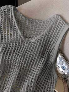 Women's New Hollow V-Neck Sleeveless Knit Tank Top, Lightweight For Spring/Summer - Grey - View 5