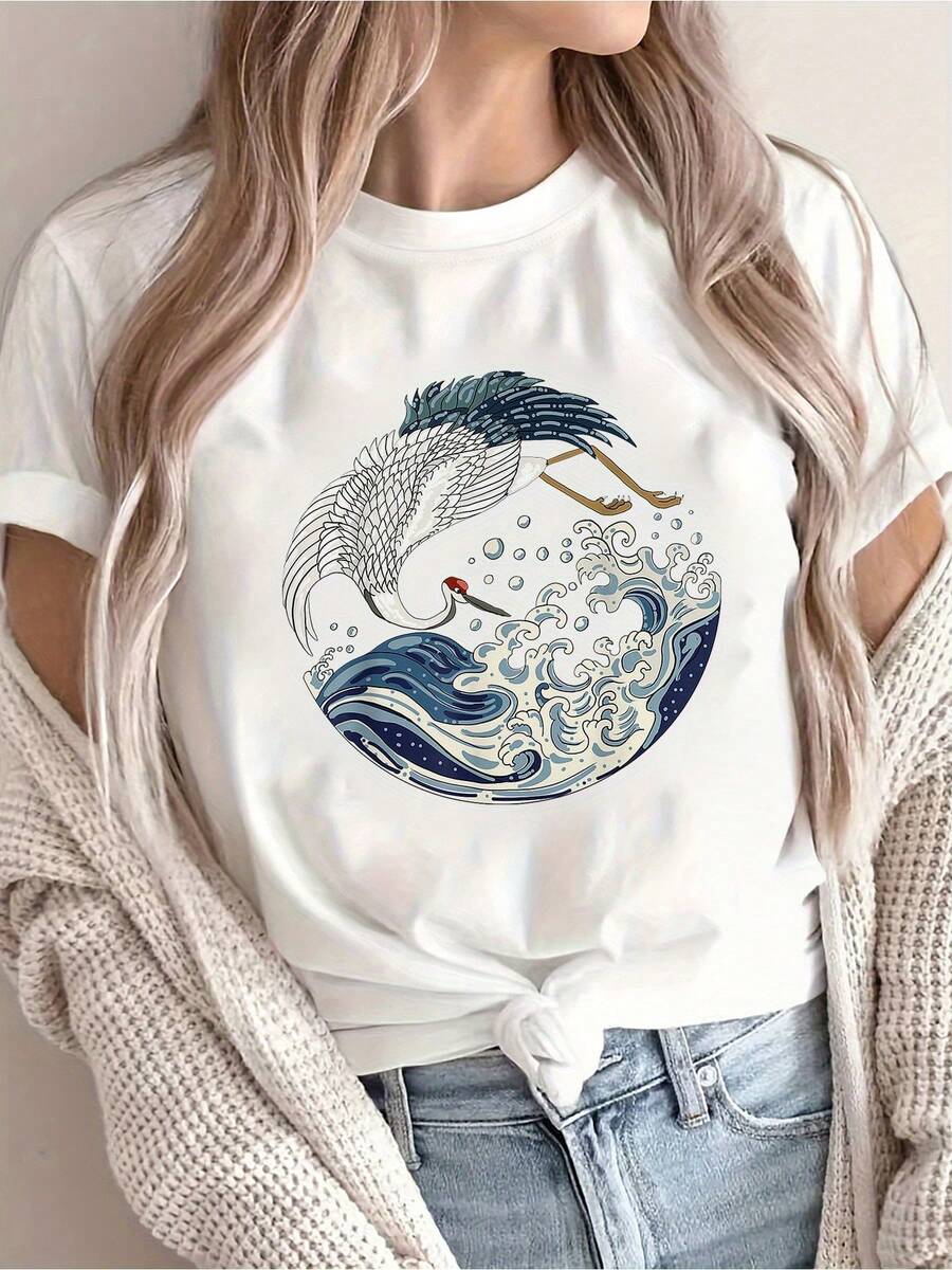 Women's Vintage Japanese Style T-Shirt With Wave And Crane Print - Short-Sleeved Top With Opaque Round Neck, Featuring A Ukiyo-E Style Wave And Crane Design. Perfect For Summer And Spring, This Black And White Utagami Saburosai-Style Casual Wear Is Machine Washable And Suitable For All Seasons. - 白色 - 查看 1