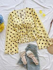 Blusa con escote en V, cintura ajustable con lazo, mangas acampanadas y fruncido en el dobladillo con detalle de volantes. - Multicolor - Ver 7