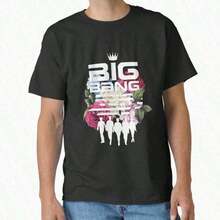 Playera de mujer con cuello redondo y estampado de moda BIG BANG Flower Road, cómoda y holgada, adecuada para usar todo el día, camiseta de 180g de peso, ideal para uso casual en la oficina, apariencia diaria en primavera y verano, divertida, sexy, vanguardista y con diseño personalizado.Tela Opaca, Primavera y Verano, Para Ropa de Año Nuevo, Camisetas Gráficas, Tops para Mujer, Casual diario - Negro - Ver 9