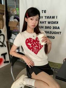 夏季新款白色對比色愛心字母提花紋理短袖針織上衣，純甜少女風修身短版優雅休閒百搭通勤約會，Y2K復古海灘度假派對返校時尚針織上衣 - 杏色 - 查看 3