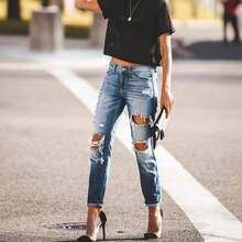 Jeans ajustados rasgados para mujer - Color de la imagen - Ver 2