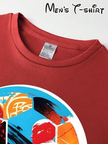 [Popular Licensed Design] Short-Sleeved T-Shirt With "Color Block Mosaic Style" Print, Artistic And Fashionable Outfit, Perfect For Casual Dinners And Sightseeing Walks, Football Collage Art Style, Suitable For Art Exhibitions, Casual Daily Wear, Student Outings And As A Gift For Football Art Fans. - 紅色 - 查看 5