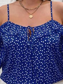 Camiseta romántica con volantes y escote descubierto de corazoncitos para vacaciones, talla grande.Ideal para fiesta casual, picnic o San Valentín. - azul real - Ver 5