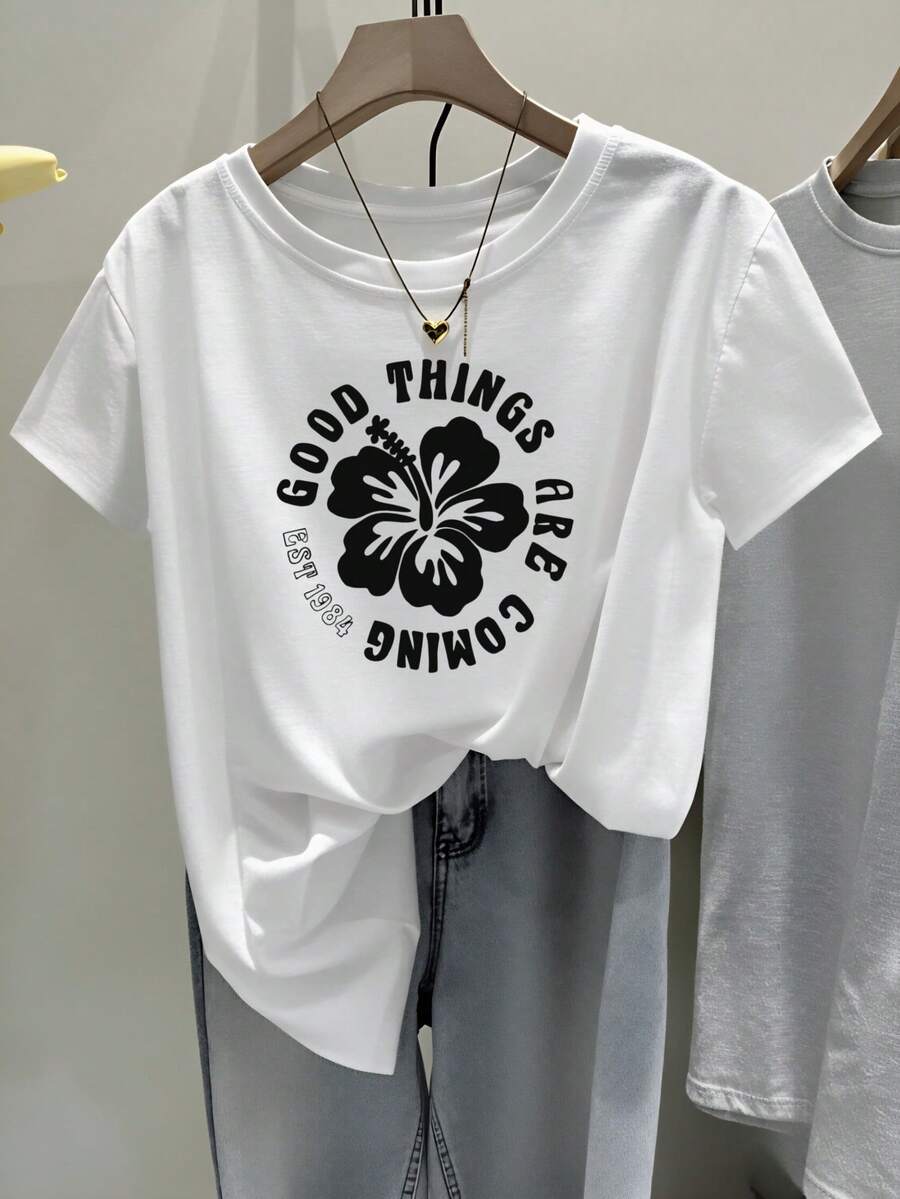 ImpieAndVersatileDesign 1 Piece. Good Things Are Coming Soon. Women's 100% Cotton Hawaiian Floral Print T-Shirt. Casual Everyday Style. Soft. Classic Style. Unisex. Bestseller. Holiday Gift. Cotton T-Shirt. - 白色 - 查看 1