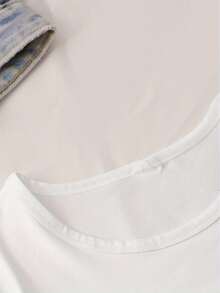 Lightweight Short-Sleeved Women's T-Shirt With A Striking Letter Print - Soft And Breathable Polyester Material, Quick-Drying And Loose Fit, Suitable For Everyday And Outdoor Wear, Machine Washable For Year-Round Comfort, Women's T-Shirt, Versatile And Stylish Clothing, Slightly Stretchy, Casual Everyday Outfit. - 白色 - 查看 5