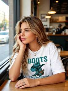 Women's Retro Western Graphic T-Shirt, Boots On The Ground Design, Short Sleeve T-Shirt, Cowboy Boots And Hat Design, Casual Short Sleeve Crew Neck T-Shirt With Vibrant Print For Casual And Themed Wear - 白色 - 查看 5