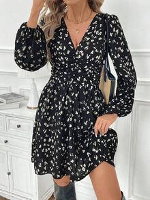 Vestido corto casual sencillo con cuello en V, manga larga, plisado y estampado de todo sobre - Negro 2 - Ver 8