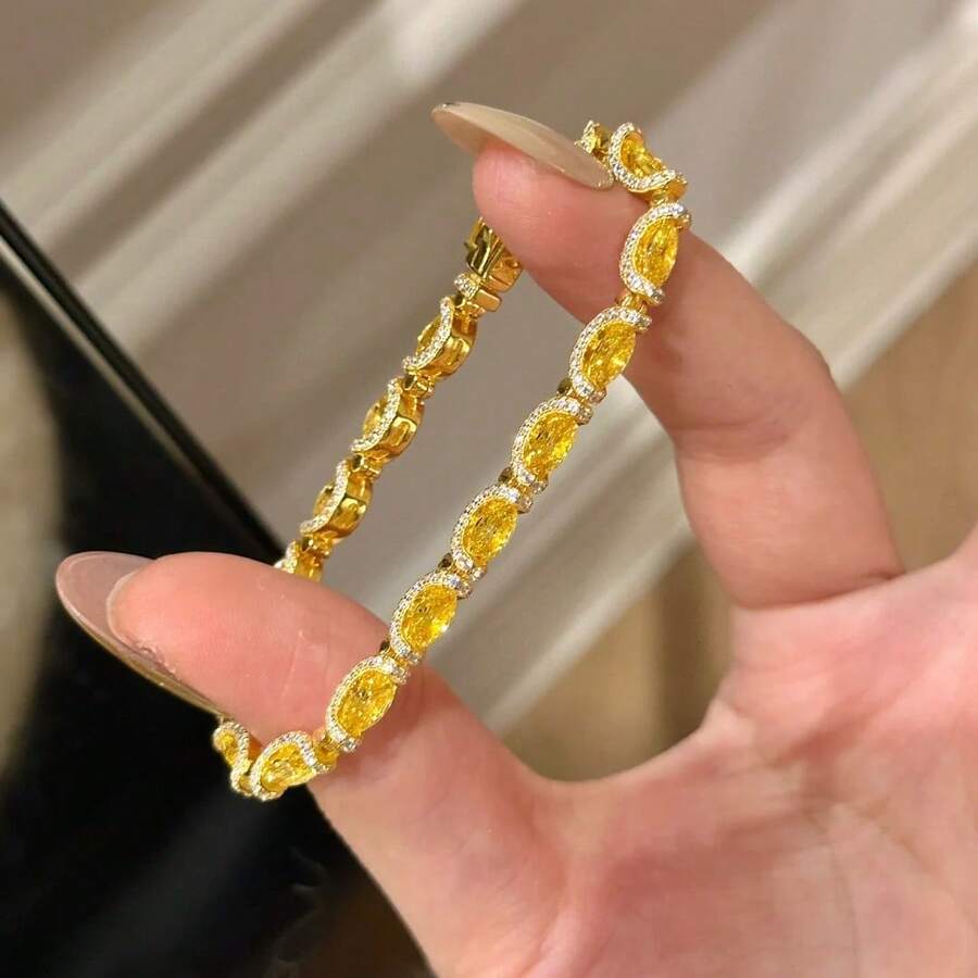 18K Gold Plated Vintage French Style Lace Edged Yellow Zirconia Inlaid Bracelet For Women - Gold - View 1