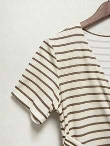 YHHFranclia Nuevo vestido de verano/primavera de estilo vintage con rayas, cuello en V, cintura con torsión, ajuste ceñido, diseño con sentido, estilo casual retro, adecuado para uso diario, ir al trabajo, vacaciones, fiestas y otras ocasionesYHH - Albaricoque - Ver 3