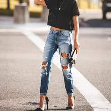 Jeans ajustados rasgados para mujer - Color de la imagen - Ver 6