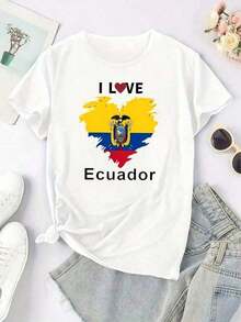 CHICLY19 Camiseta de Mujer 100% Algodón con Estampado de la Bandera de Ecuador en Forma de Corazón, Camiseta Patriótica de Orgullo Ecuadoriano de Manga Corta y Cuello Redondo, Top Casual de Algodón Suave y Transpirable con Estampado de la Bandera de Ecuador en Forma de Corazón, Camiseta Patriótica Amigable para Mujeres y Adolescentes, Perfecta para el Día Nacional, Festivales Culturales, Reuniones Familiares y Uso Diario, Tela de Algodón Preencogida de Alta Calidad para Evitar Encogimiento, Costuras Duraderas para Comodidad de Larga Duración, Diseño Único con Estampado de Pinceladas para Celebrar la Herencia Ecuadoriana, Regalo Ideal para Mujeres y Amigas de Origen Ecuadoriano, Familiares y Amigos que Valoran Sus Raíces. - Blanco - Ver 3
