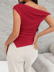 Camiseta de verano con hombro asimétrico con volantes y bajo asimétrico, estilo para ir al trabajo - Rojo - Ver 2