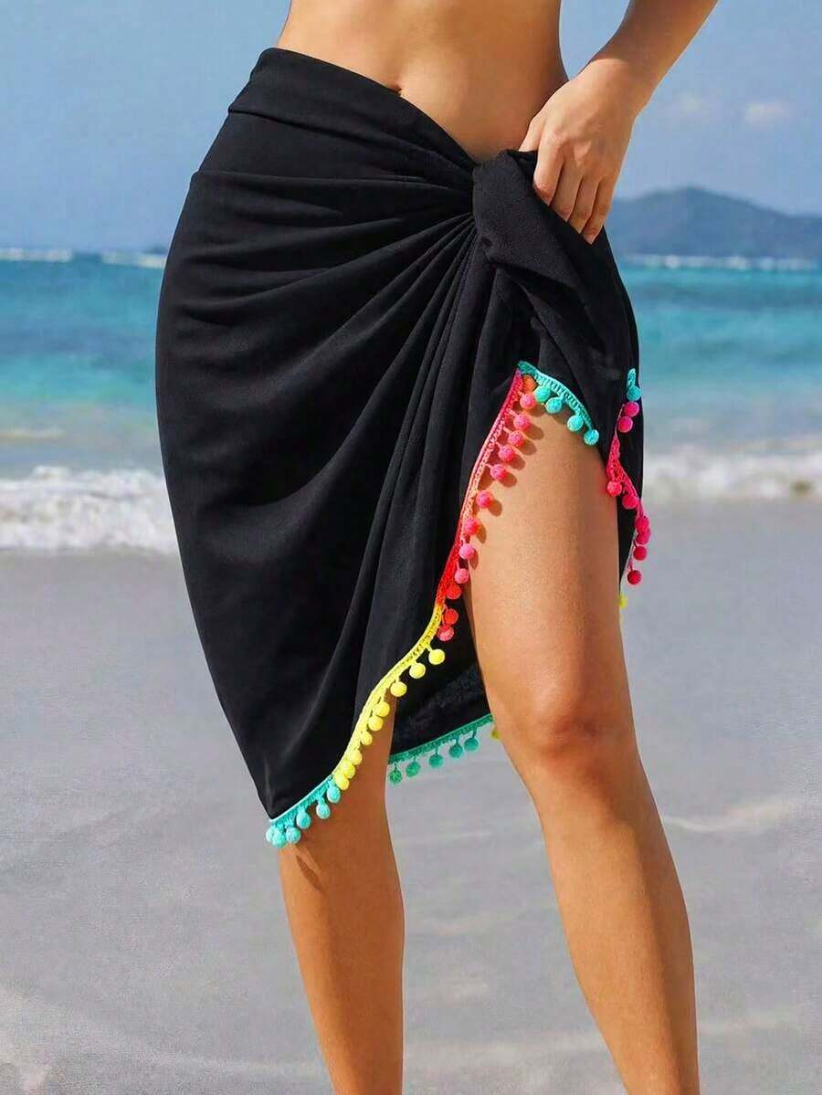 Falda mini tipo pareo con pompones y flecos, de estilo bohemio, para vacaciones en la playa - Negro - Ver 1