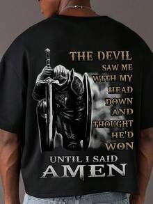 中世紀騎士圖案配「Amen」字樣，大膽宗教靈感設計。男款單件寬鬆短袖T恤 - 黑色 - 查看 2