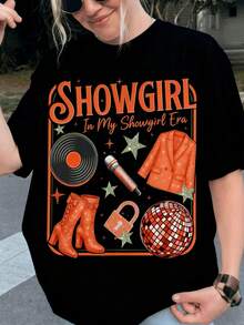 Camiseta de verano premium para mujer con estampado vintage, que presenta un diseño temático de showgirl, incluyendo un diseño retro de vaquera del oeste, bola de discoteca, micrófono y las palabras "In My Showgirl Era". Diseño de manga corta, adecuada para festivales de música y uso diario. - Blanco - Ver 6