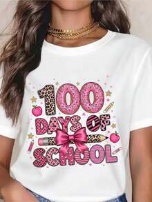 Kids' Casual T-Shirt "100 Days Of School" - Fun Pink Leopard Print Design With Bow, Pencils, And Apples - Perfect For 100th Day Celebrations, School Events, And Back To School. A Must-Have. - 白色 - 查看 1
