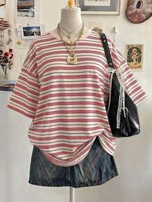 Camiseta de mujer de manga corta con cuello redondo, estampado digital con patrón de la Liga de la Copa Mundial de Fútbol, estilo minimalista de moda, regalo para amigos - Multicolor 7 - Ver 1