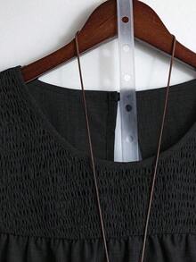 Linhara Blusa casual de verano de talla grande para mujer, de unicolor, cuello redondo, manga corta de doble capa, plisada, de moda versátil para vacaciones - Negro - Ver 4