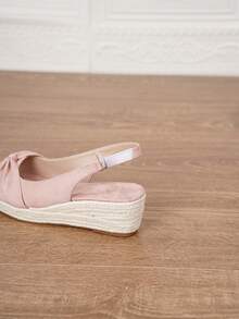 Giày đế xuồng mùa hè cho nữ, giày đế xuồng màu đen, giày đế xuồng và đế cao kiểu slip-on cho nữ, sandal đế xuồng đế cao cho nữ, giày espadrille quai ngang mắt cá chân tối giản, sandal đế xuồng giả da, giày quai ngang mắt cá chân bằng lưới thoáng khí màu be cho kỳ nghỉ hè, giày đan rơm khoét lỗ thoải mái, cỡ 34-43, giày cỡ lớn và cỡ nhỏ cho nữ, giày cao gót bít mũi cho nữ, sandal cao gót cho nữ, giày cao gót thanh lịch cho nữ. - Hồng - Xem 6
