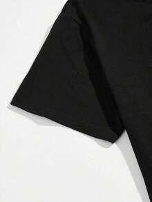 Lo que la vida te lance, recíbelo y deja que golpee a otra persona. Camiseta con estampado de pato enojado, camiseta de verano 2026 de cuello redondo y corte holgado, camisetas gráficas sarcásticas, camiseta de algodón para mujeres con curvas, ropa de calle de verano, moda viral, regalo para amigos. 100% algodón. - Negro - Ver 4