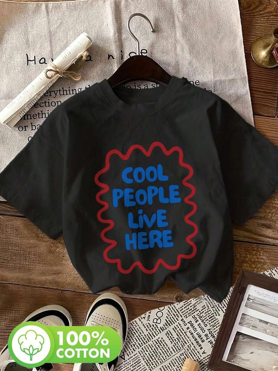 |   Diseño exquisito |   Suelto y cómodo |   Fácil de combinar | Texto de estilo dibujado a mano, diseño de borde, camiseta de manga corta con cuello redondo, estampada a color, de algodón puro [Lang] - Negro - Ver 1