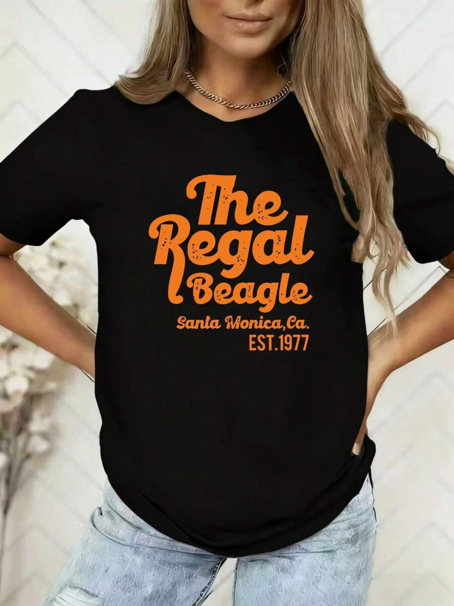 Camiseta deportiva casual, The Regal Beagle, estilo vintage con estampado retro de dibujos animados para mujer, manga corta, camiseta casual/de vacaciones para primavera/verano, al aire libre, almacén local, casual y elegante.