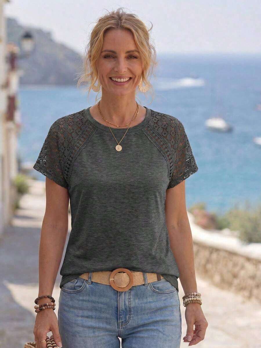 Elegante Camiseta Ajustada Con Patchwork De Encaje Y Manga Corta - Gris Oscuro - Ver 1