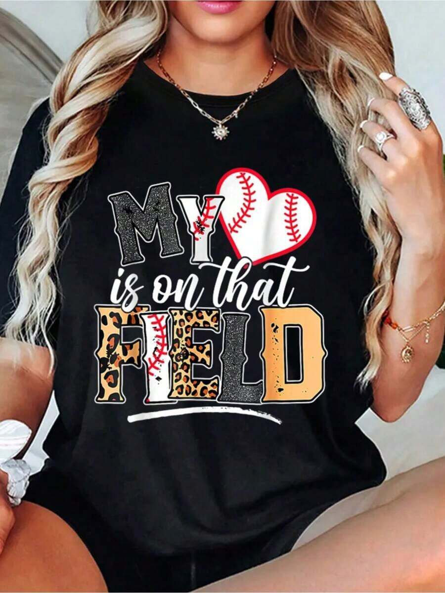 My Heart Is On That Field, Baseball T-Shirt For Mom On Mother's Day, Women's T-Shirt, Short Sleeve, Round Neck, Casual Top For Summer And Spring, Women's Clothing - 黑色 - 查看 1