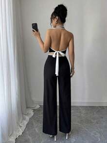 Set de 2 piezas para mujer: Top halter de cuello con recorte de contraste y espalda descubierta, y pantalones con bolsillo - Negro - Ver 3