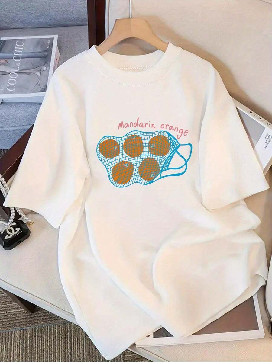 Modern And Minimalist Women's T-Shirt With White Mandarin Print - Korean Style Casual Summer Top With Orange Fruit Design, Beachwear And Everyday Shirt Inspired By Korean Beauty Products. - 白色 - 查看 1