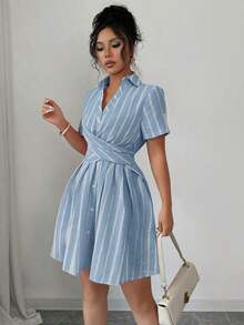 Vestido camisero de verano para mujer, de cuello en V, con mangas raglán, cruce y lazo en la cintura, a rayas en color rosa - Celeste - Ver 6